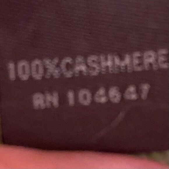 Saffron NWT 100% Cashmere Pullover Sweater Womens Size Large Rounded Neckline - Picture 5 of 6